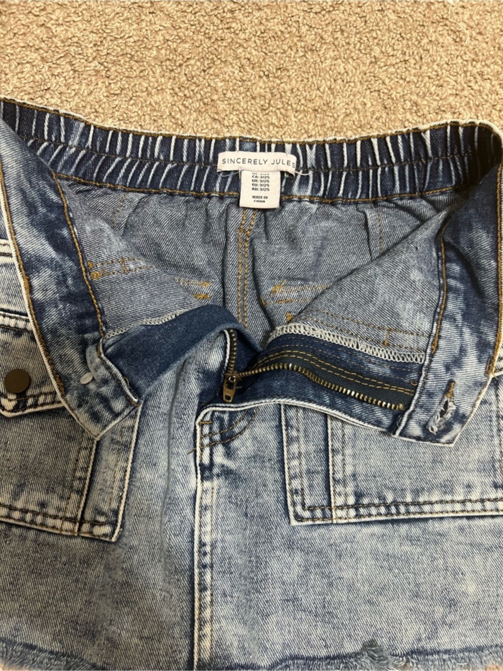 Sincerely Jules Denim Mini Skirt Size 3/25 - Picture 3 of 5